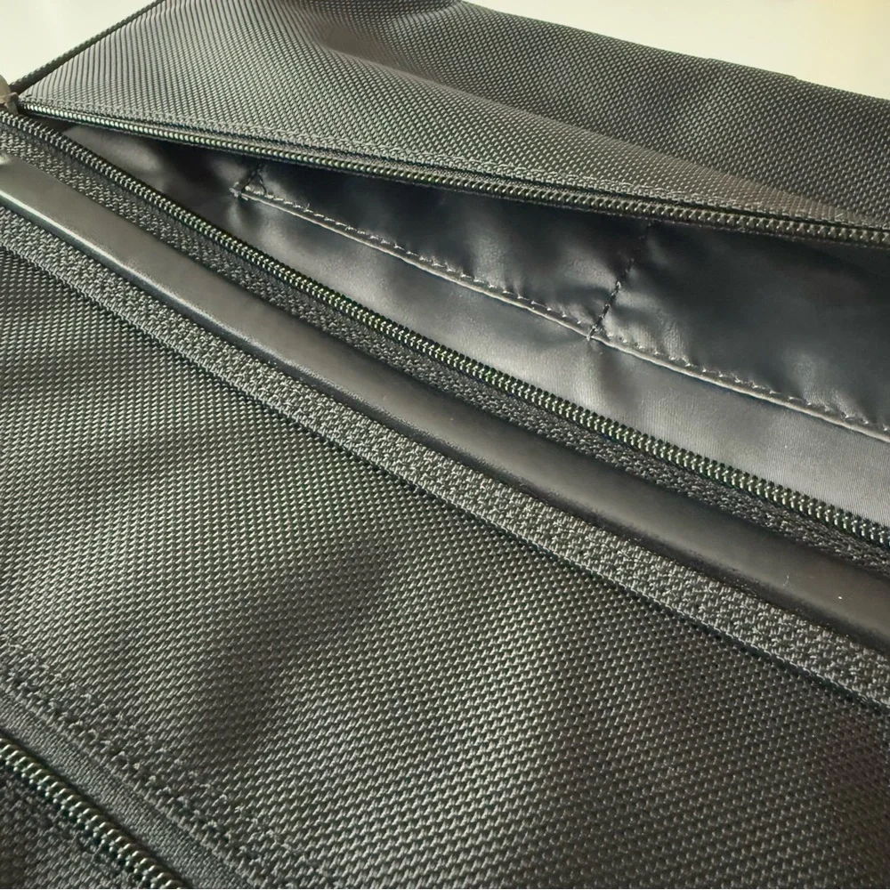 Tumi Slim Portfolio Expandable Laptop Briefcase in Black